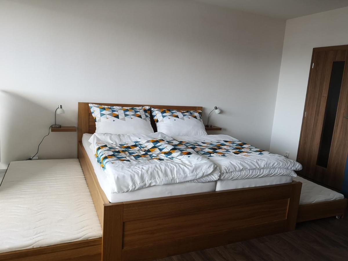 Pohoda U Lipna Apartment *