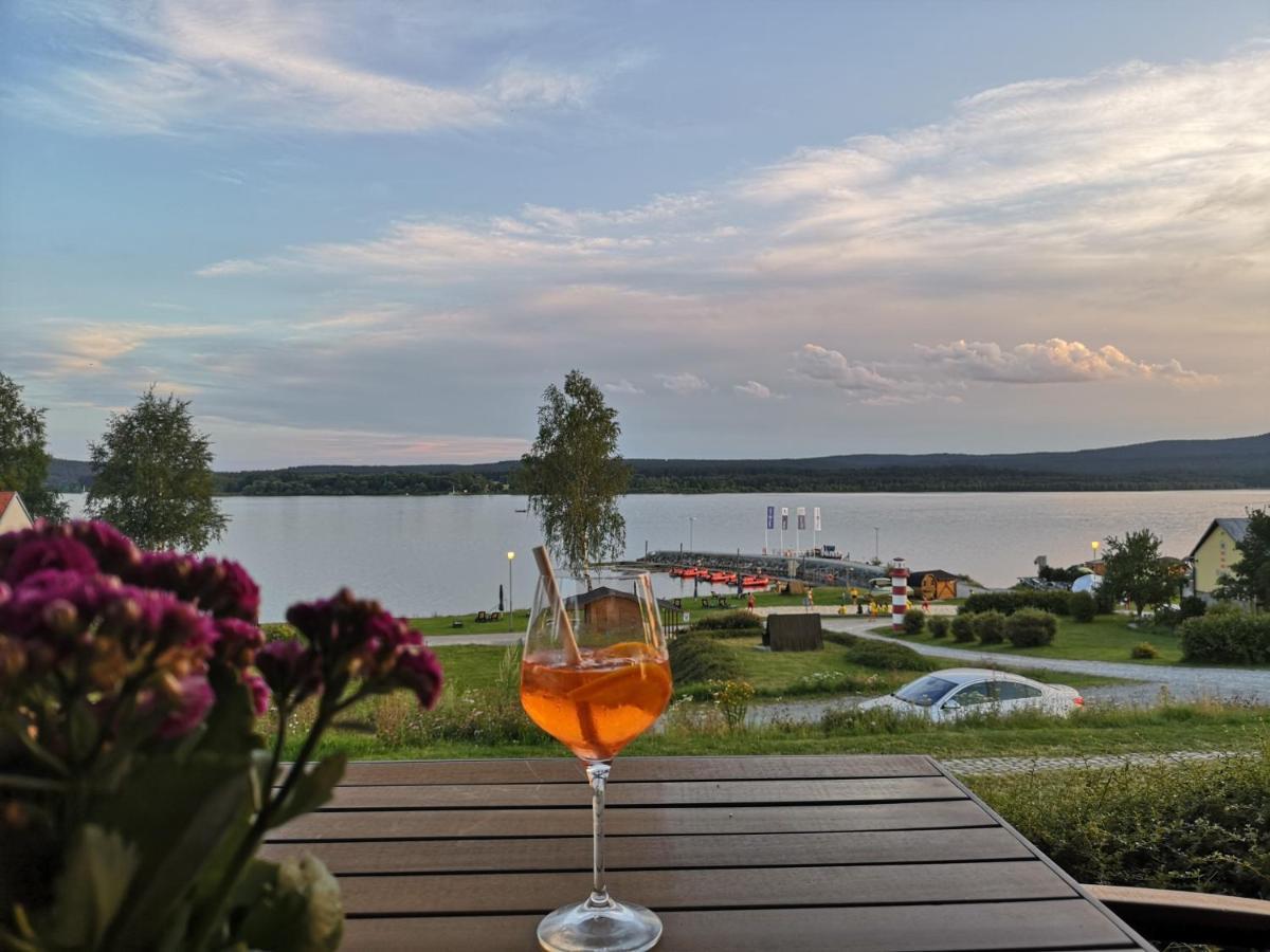 Pohoda U Lipna Apartment *